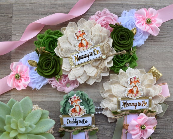 Girl Woodland Baby Shower, Pink Fox Maternity Sash, Girl Woodland Mommy To Be Ribbon, Floral Fox Daddy To Be Pin, Custom