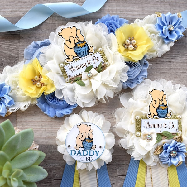 Classic Winnie the Pooh Baby Shower, Winnie the Pooh Mommy To Be Pin, Classic Winnie the Pooh, Winnie the Pooh Mommy and Daddy Pin, Custom