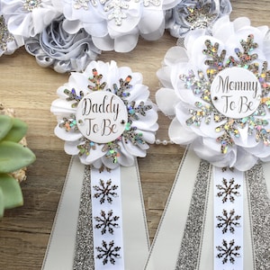 Gender Reveal Snowflake Baby Shower, White Silver Maternity Sash, Snowflake Mommy To Be Ribbon, Daddy To Be pin, Baby Shower Gift, Custom