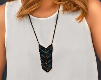 Navajo-Inspired Black Macrame Pendant - Trendy Jewelry for Modern Boho Enthusiasts