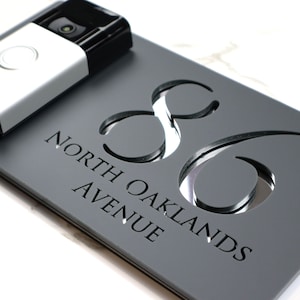 K Smart Sign | Bellissima DB | Ring Nest Video door-bell Laser Cut Matt Dark Gray Anthracite & Silver Mirror Floating House Sign