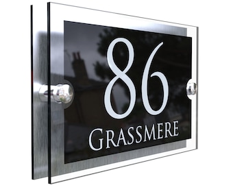 Acrylic & Aluminium Personalised Wall Plaque House Number (PARA5-28WB-S-C)