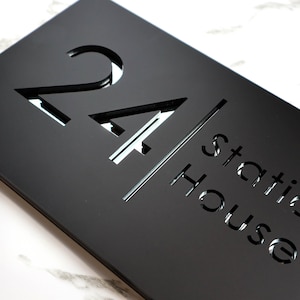 K Smart Sign | Bellissima H2 | Laser Cut Matt Black & Silver Mirror Floating House Sign | 300mm x 160mm…