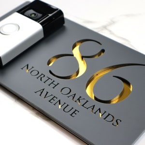 K Smart Sign | Bellissima DB | Ring Nest Video doorbell Laser Cut Matt Dark Gray RAL7016 Anthracite & Gold Mirror Floating House Signs