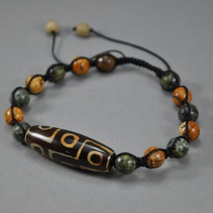 9-eye Dzi bracelet, landscape jasper and African turquoise. Bracelet with 12-eye Dzi, tiger&#39;s eye and agate.
