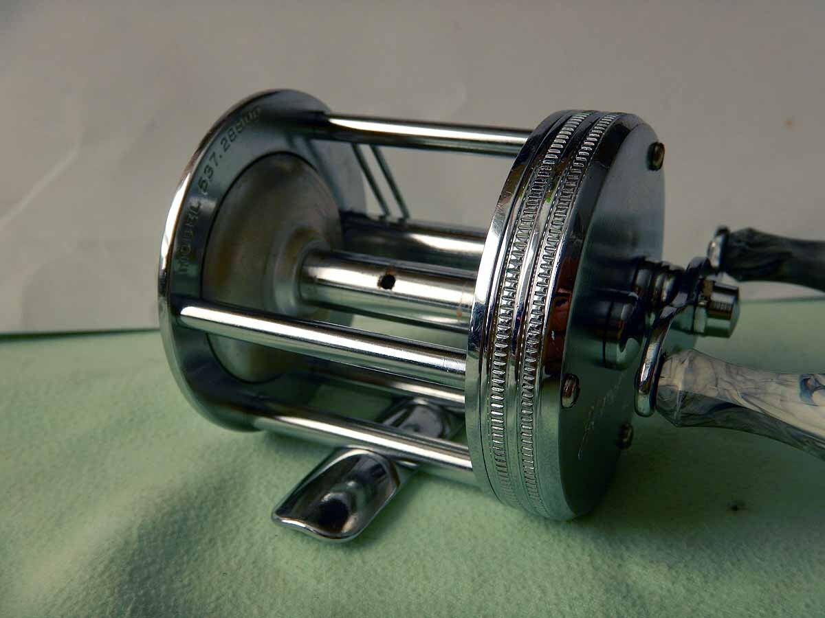 Jc higgins 400 fishing reel Clearance