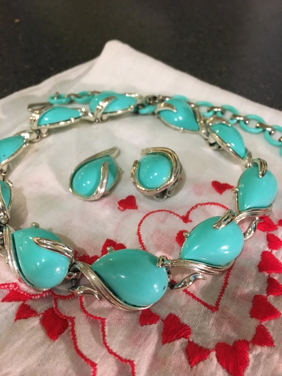 SIGNED Kramer Necklace, Vintage Stamped Kramer blue necklace, Kramer Choker, Blue Cabochon, Designer Necklace, Thermoset, Gifts Under 50