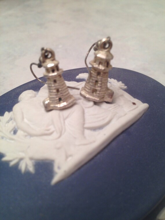 Silver dangling lighthouse earrings, lighthouse e… - image 5