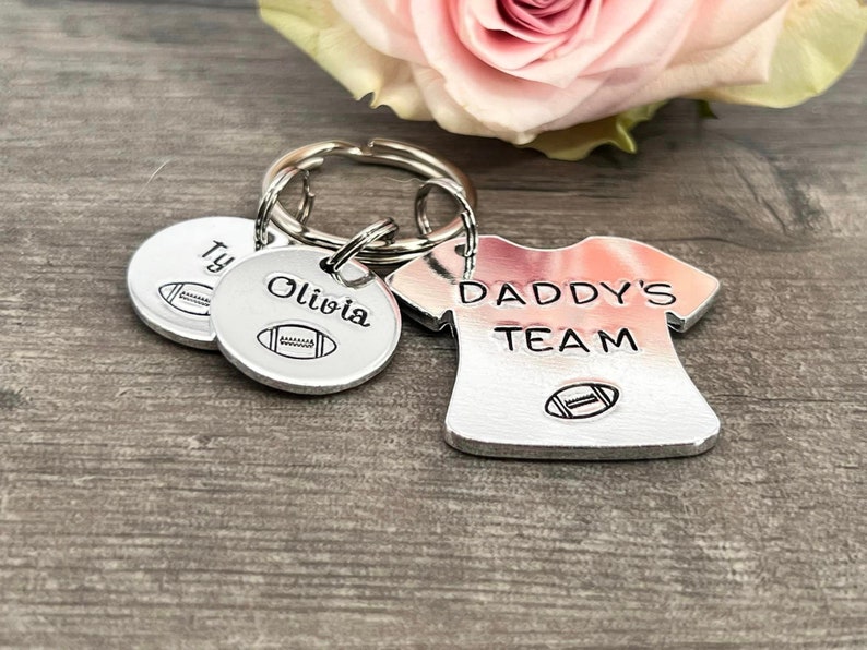 Daddy Gift, Daddy's Team, Personalised Rugby Player Keyring, Father's Day Gift image 3