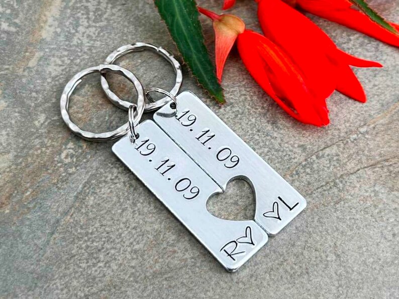 Couples Keyring, Personalised Special Date Gift, Relationship, Wedding, Anniversary, Valentine's Gift image 1