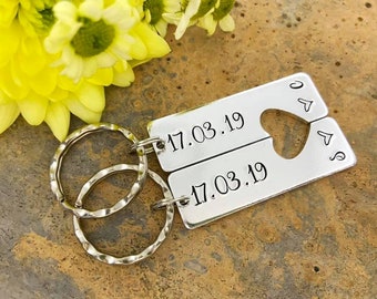 Couples Keyring Set, Special Date, Split Heart Keyring Set, Personalised Keyrings, Relationship, Wedding, Anniversary, Valentine's Gift