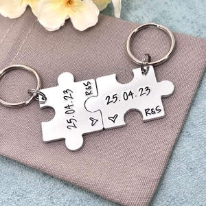 Personalised Couples Gift, Special Date Puzzle Keyring, Wedding, Anniversary, Valentine's Day Gift