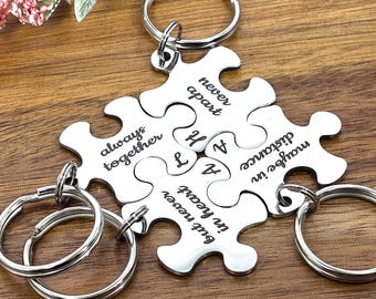Best Friends Personalised Puzzle Keyring Set, Interlocking Friendship Gift