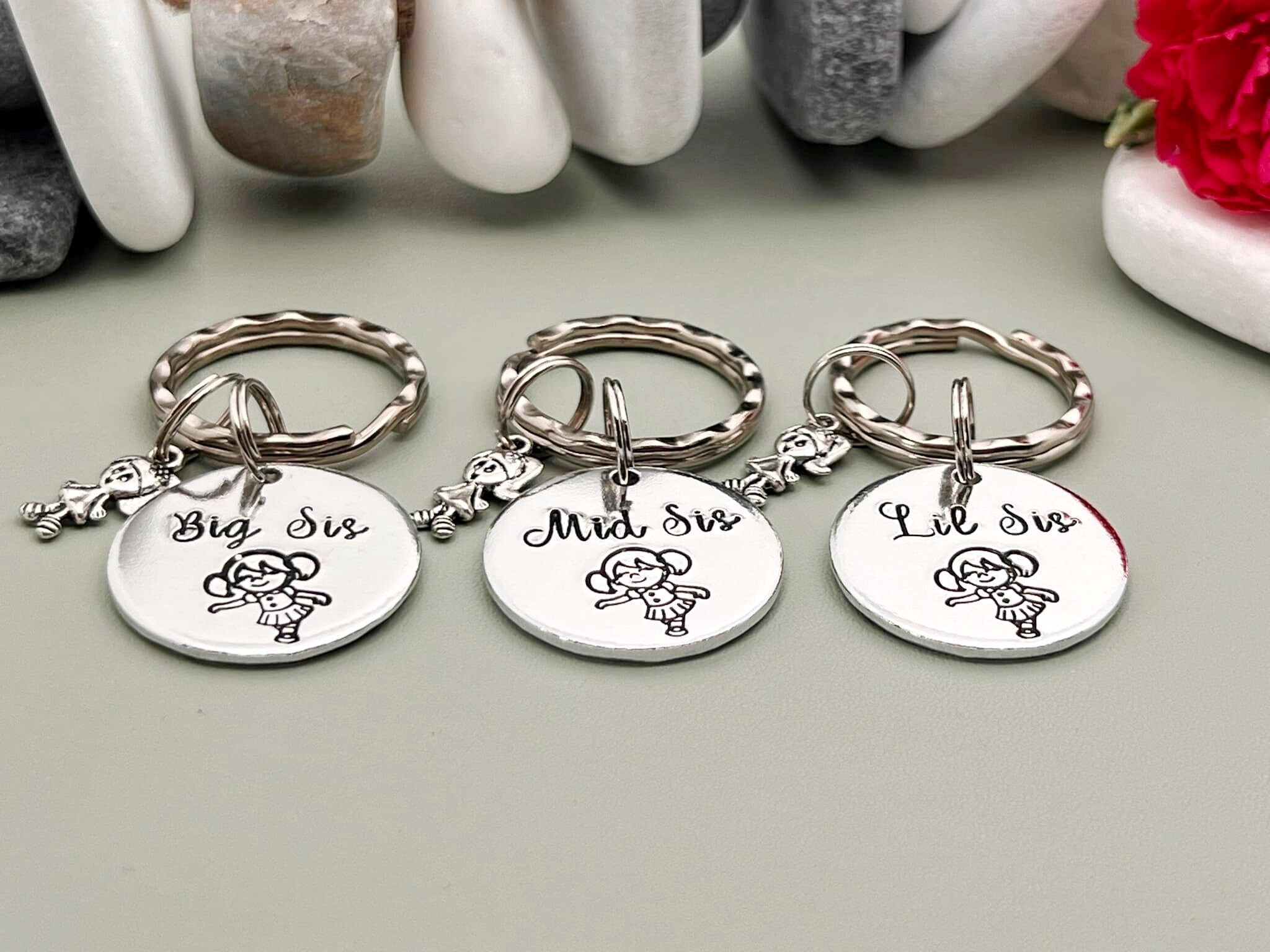 Big sis middle deals sis little sis keyrings