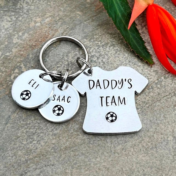 Daddy Gift, Daddy's Team, Football Player Lover Keyring, Grandad Keyring, Personalised Father's Day Gift