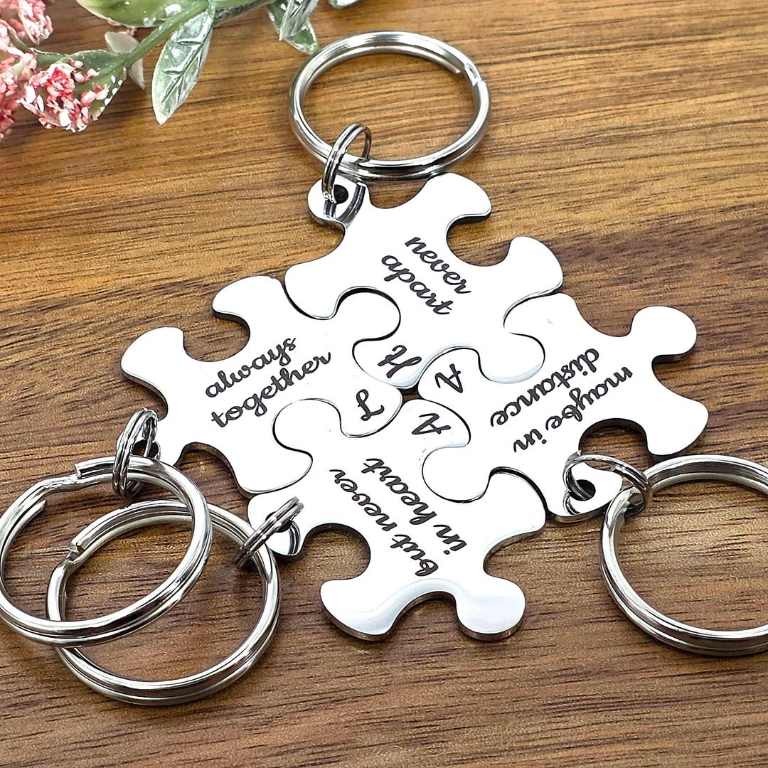 Best Friends Personalised Puzzle Keyring Set, Interlocking