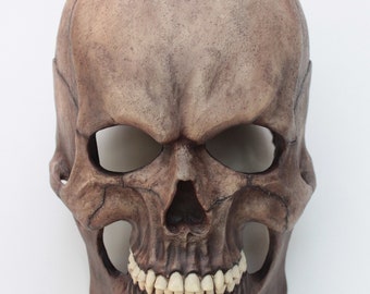 Full head angry skull mask with movable jaw