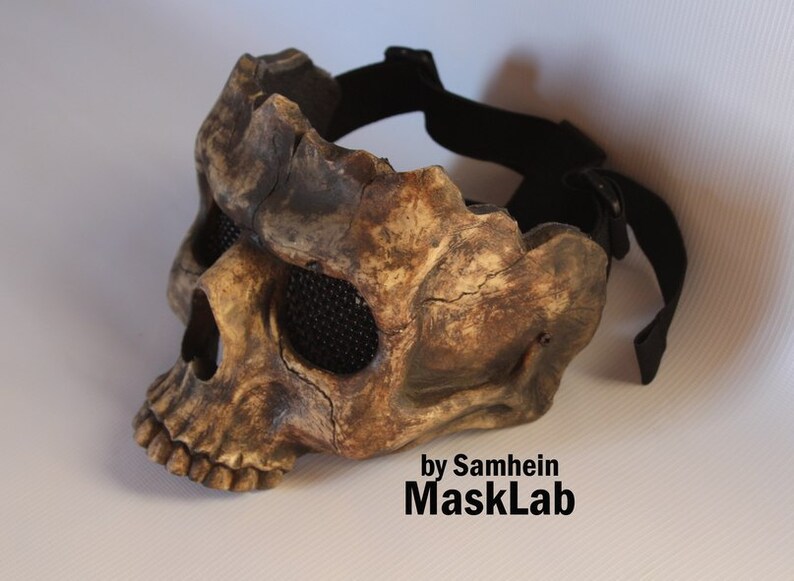 Skull half mask image 1