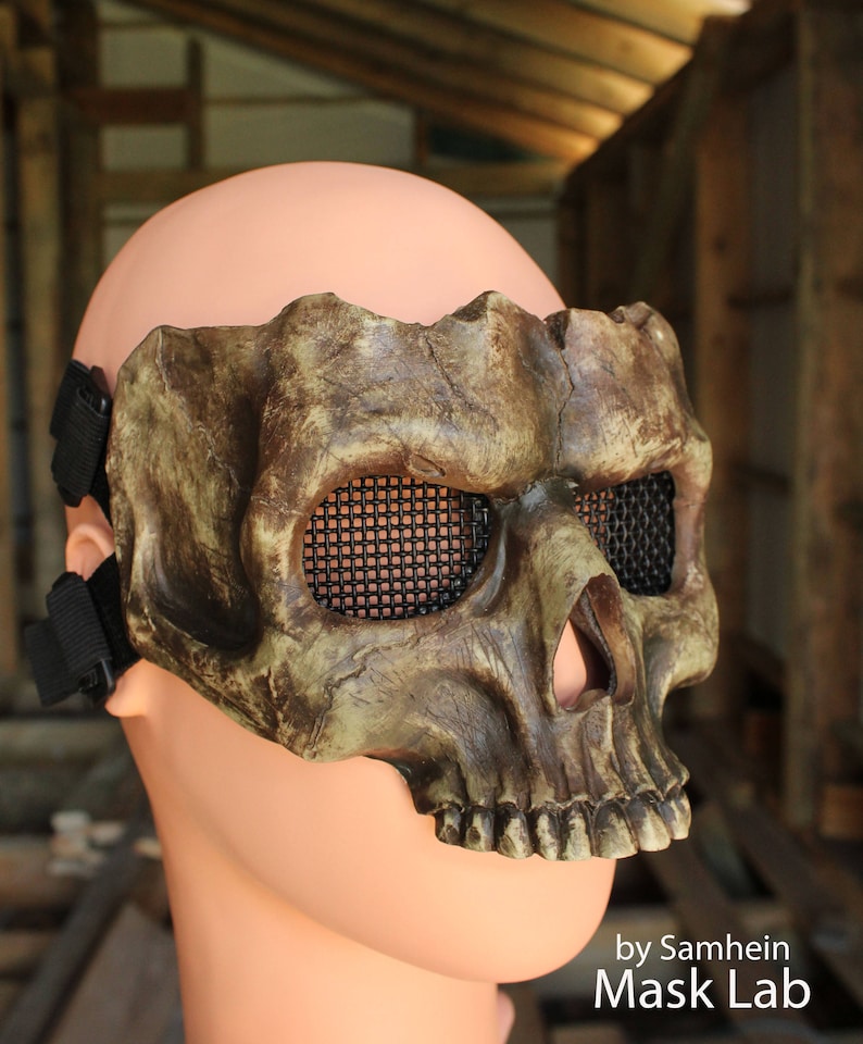 Skull half mask image 6