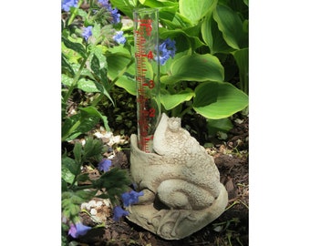 Rain Gauge for Home & Garden, Frog Art Sculpture, Frog and Toad Garden Decor, Reptile Art Stone Sculpture, Frog Figurine, Frog Garden Statue