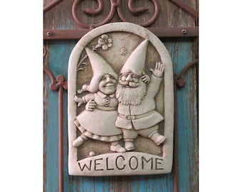 Welcome Gnomes Decor, Gnomes Sculpture, Fairy Garden Art, Gardener Gift, Welcome Sign, Dancing Gnomes Welcome Sign, Housewarming Gift