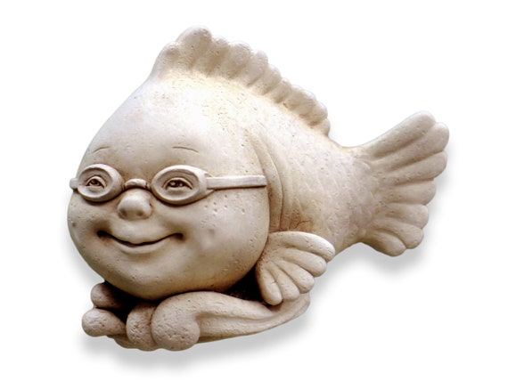 Cute Fish Stone Sculpture, Guppy Fish, Baby Fish Art Figurine, Fish Tank  Art or Sculpture for Birdbath or Water Garden, Coastal Beach Decor -   Canada
