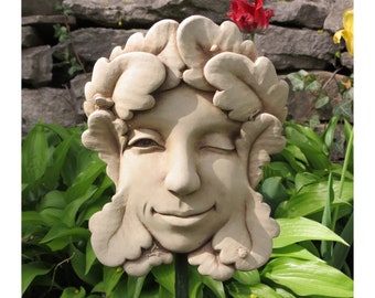 Friendly Fairy Garden Plaque for Home or Garden, Female Greenman Face Stone Garden Sculpture, Garden Smile Plaque for Patio & Deck, Yard Art
