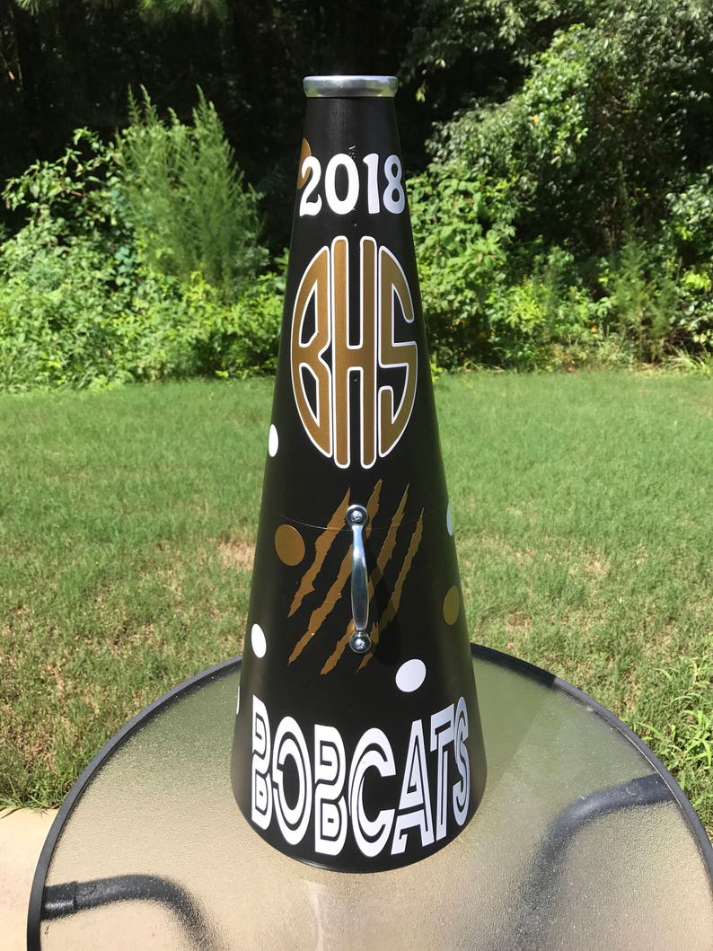 MezmerizedDesigns Cheerleading Megaphone - Thumbnail 3