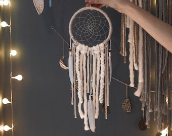Small Crystal Dream Catcher - Aura Wall hanging boho decor