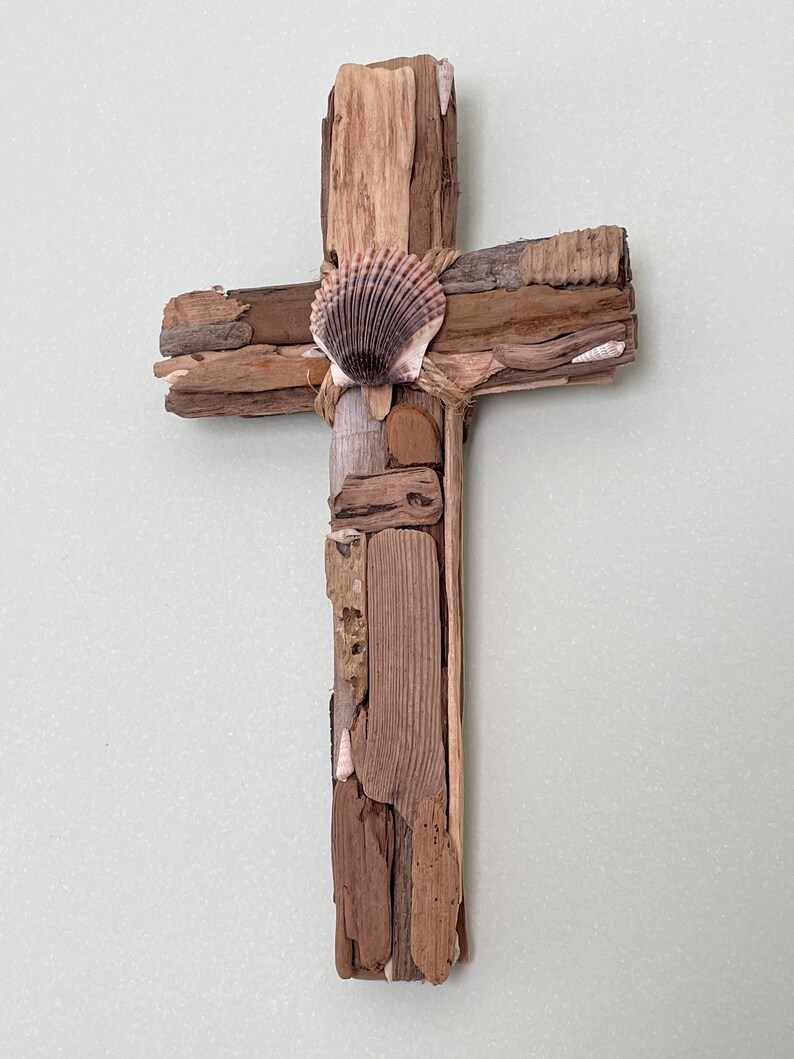 Driftwood & Seashell Cross . Driftwood Cross Wall Decor Etsy