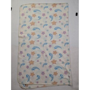 Stitch Home Baby Blanket Moons Stars Fleece Celestial White Blue Pink Yellow Bild 5