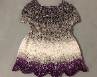 Patrón de vestido de bebé tejido a mano, patrón sin costuras de arriba hacia abajo con puntada de pluma y abanico, vestido de niña, vestido de Kisses for Kate