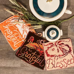 Potholder KNITTING PATTERNS, Thankful Grateful Blessed Potholders, Thanksgiving Potholders, Fall Pot Holders, Double Knit Potholder Pattern