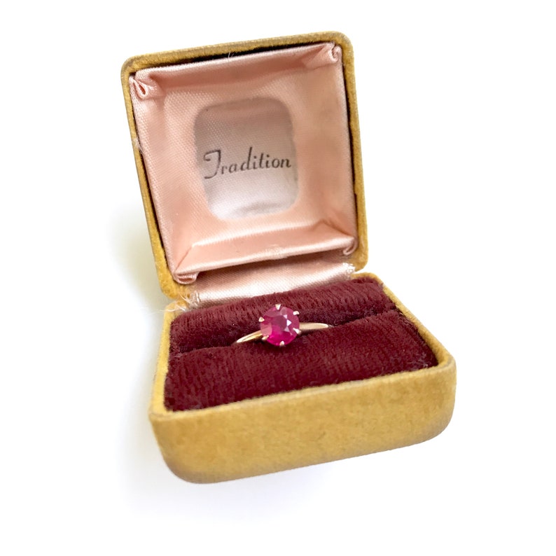 Vintage Antique Jewellers Box Yellow /& Maroon Velvet