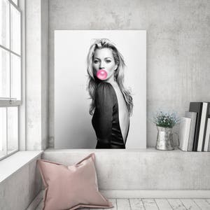 Kate Moss print, Kate moss bubble gum wall art,fashion print, make up print, bubble gum print, powder room, supreme celebrities, black&white image 4