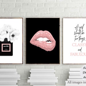 Láminas de Perfume Paris, pósteres rosa ruborizado, arte mural de moda (juego de 3), perfume Mon Bebe, cita de Chan, descarga digital, decoración de tocador, arte de labios.