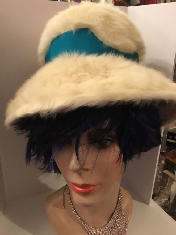 1960s Schiaparelli hat with fur fiber