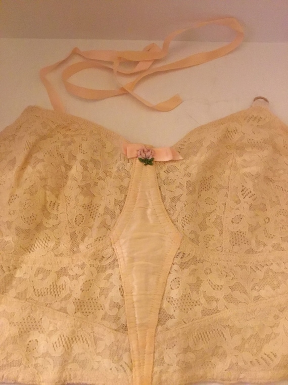 1930s or 40s cotton lace bra