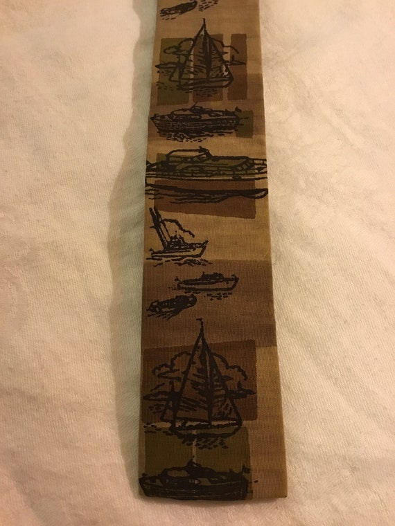 Rooster Tie wIth Boat Graphic