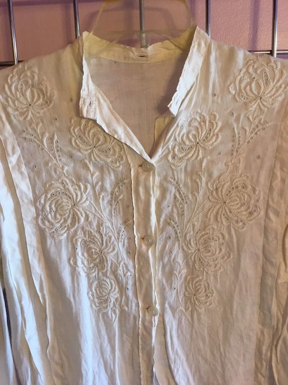 Rare Embroidered white Victorian Blouse