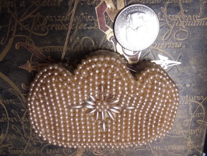 Beaded Pearl Coin Purse