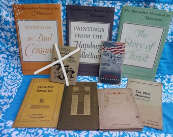 8 Vintage Booklets