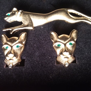 Jackie Collins Jaguar, Brooch and Clip-on Earrings Set in Box