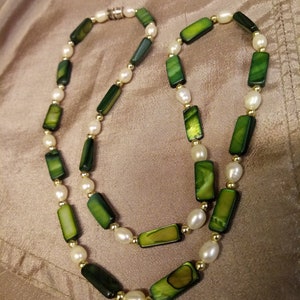 Pearl and Shell Necklace Necklace