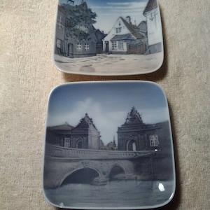 2 Royal Copenhagen Small Blue Collector Plates