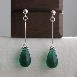 Sterling silver bar with emerald green teardrop earrings Elegant earrings Gift