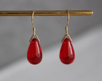 Red teardrop glass beads earrings Nausicaa style earrings Minimal classic earrings Gift