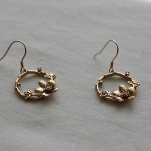 Small gold plated flower wreath earrings with zircon Dainty earrings Wedding Bridesmaid earrings Gift image 3