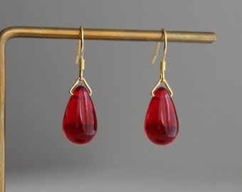 Rote Glasperlen Tropfen Glasperlen Ohrringe Nausicaa Stil Ohrringe Minimalist klassische Ohrringe Geschenk