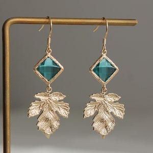 Gold plated leaf and emerald green glass bead earrings Wedding Bridesmaids earrings Christmas party earrings image 1